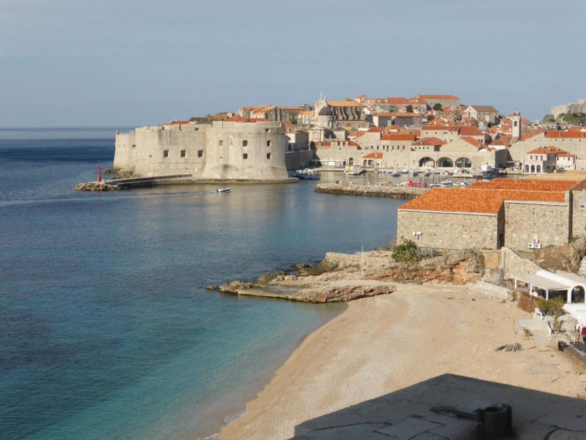 Luxury Beachfront Apartment Banje Dubrovnik Eksteriør billede